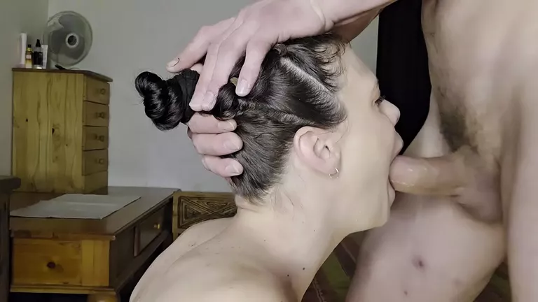 MILF deepthroat